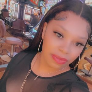 Meet your Posher, Shayla